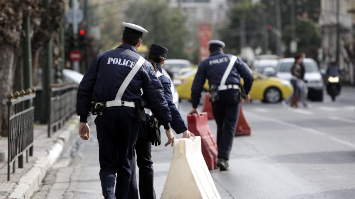 Κυκλοφοριακές ρυθμίσεις την Κυριακή στα νότια προάστια της Αττικής λόγω αθλητικών εκδηλώσεων