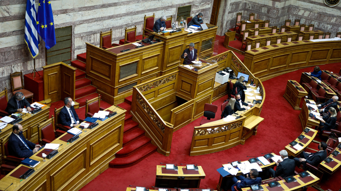 Βουλή: Προ ημερησίας συζήτηση για την πανδημία την Παρασκευή