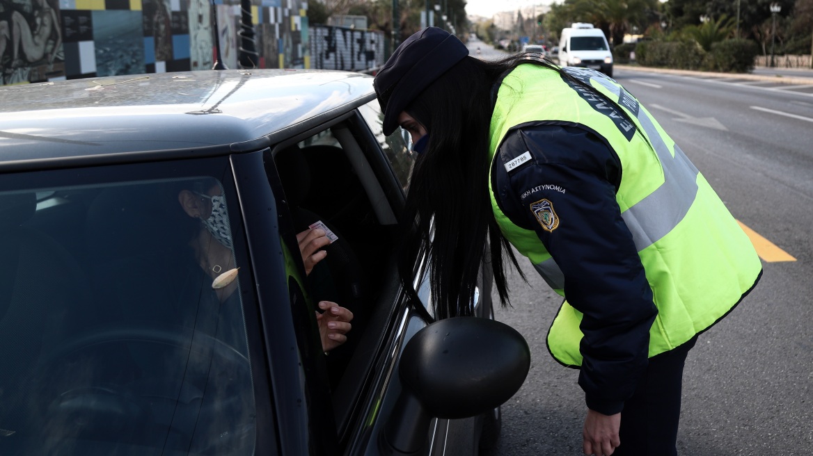 Παλαιό Φάληρο: 82 παραβάσεις βεβαίωσε η Τροχαία την Τρίτη