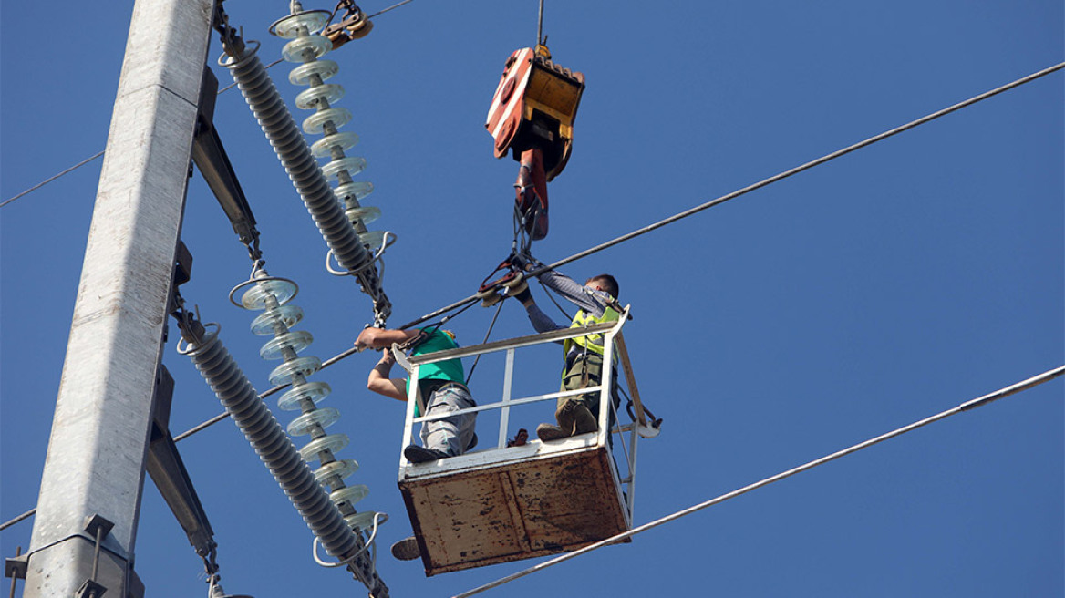 Τραγωδία στην Ερέτρια: 20.000 Volt σκότωσαν ακαριαία τους τρεις εργαζόμενους 