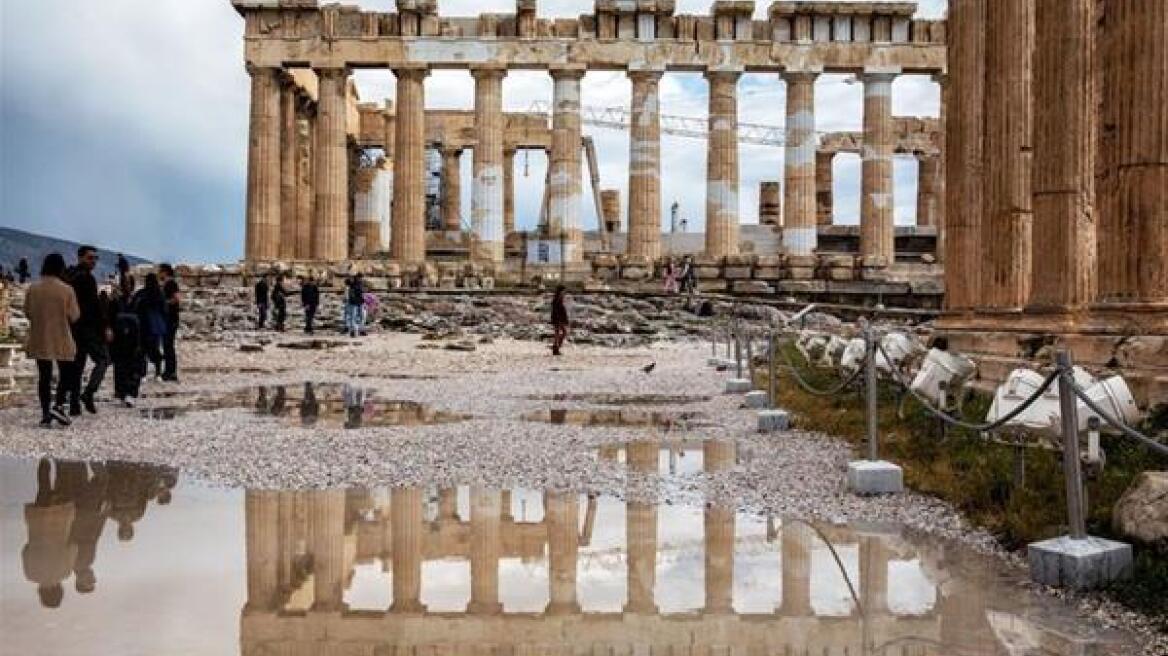 Ακρόπολη: Προς οριστική λύση το πρόβλημα της απορροής των ομβρίων υδάτων 