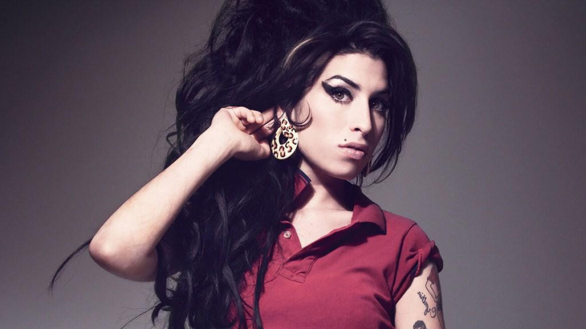 Amy Winehouse: Νέο ντοκιμαντέρ με ακυκλοφόρητο υλικό ετοιμάζει η μητέρα της 