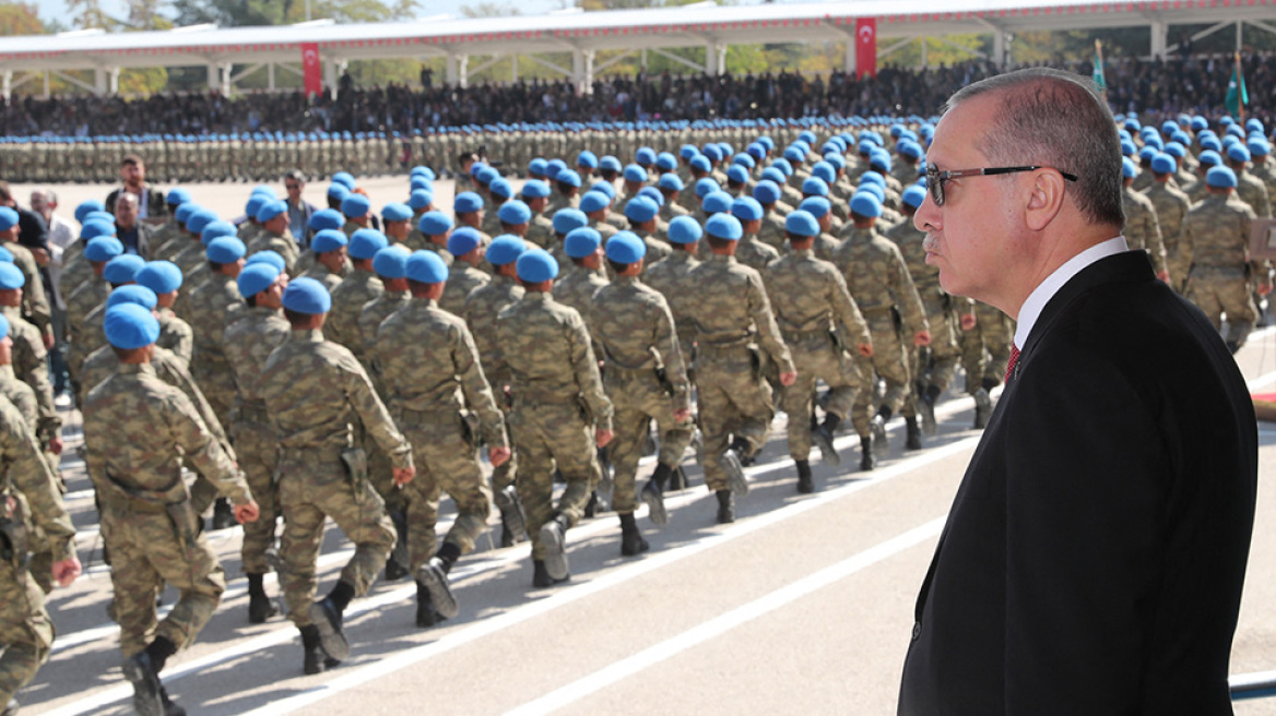 Τουρκία: Εισαγγελική έρευνα και φωνές για πραξικόπημα μετά την επιστολή των 103 κεμαλικών ναυάρχων