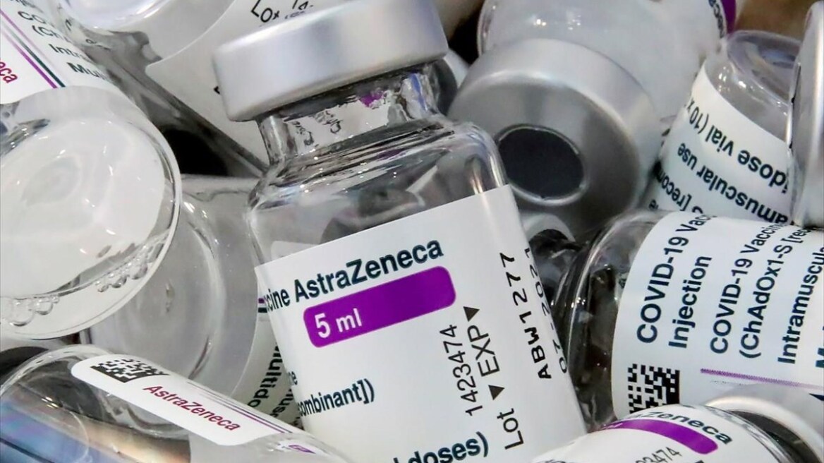 Εμβόλιο AstraZeneca: Καθησυχαστική η βρετανική κυβέρνηση