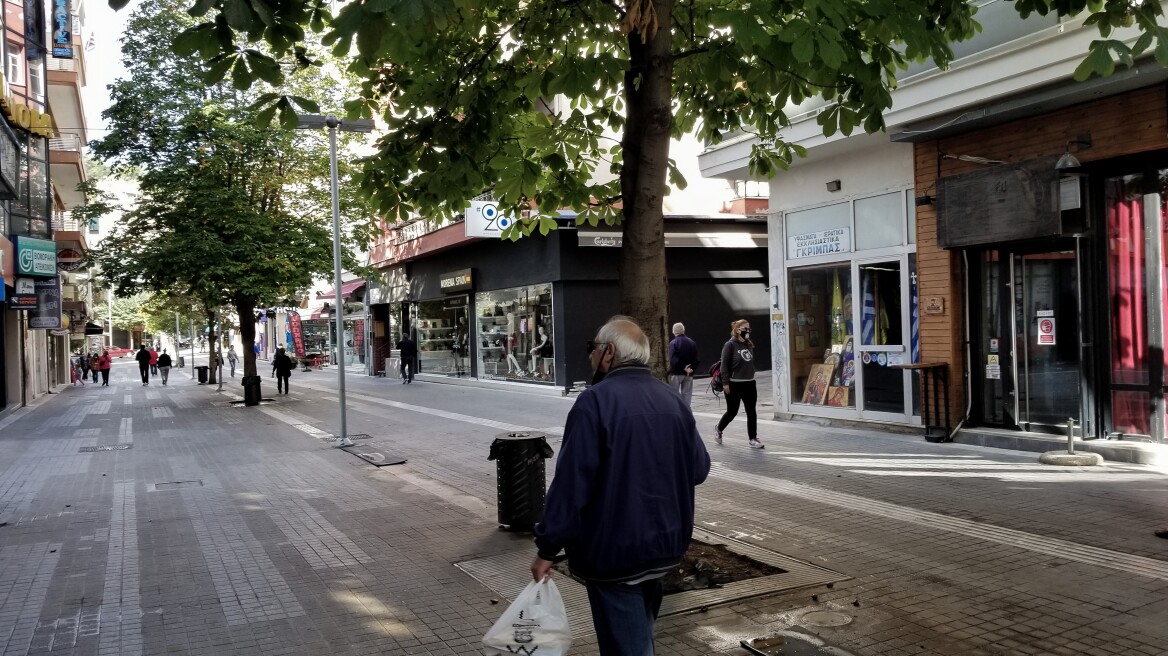  Αγανακτισμένοι οι έμποροι στην Κοζάνη: «Θέλουμε να δουλέψουμε, θέλουμε να ζήσουμε!»