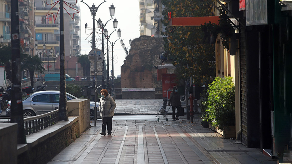 Lockdown: Ημέρα αποφάσεων για μέτρα σε Αχαΐα, Θεσσαλονίκη, Κοζάνη και εμβόλιο AstraZeneca 