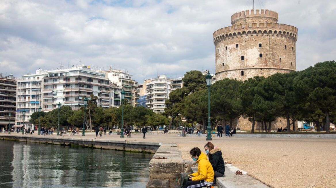 Τα πιο... περίεργα σκουπίδια που πέταξαν οι Θεσσαλονικείς - Από... σαγόνι αλόγου μέχρι κουτάκι χυμού από το '80