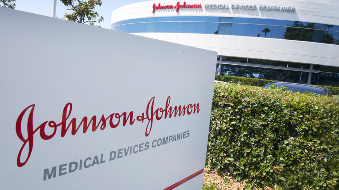 Εμβόλιο Johnson & Johnson: Καθυστερεί τις παραδόσεις στην Ευρώπη μετά το... «STOP» των ΗΠΑ