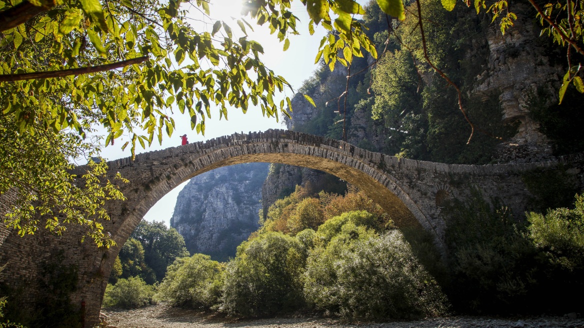 Ζαγοροχώρια: ένα βίντεο μοναδικής ομορφιάς που πρέπει να δείτε