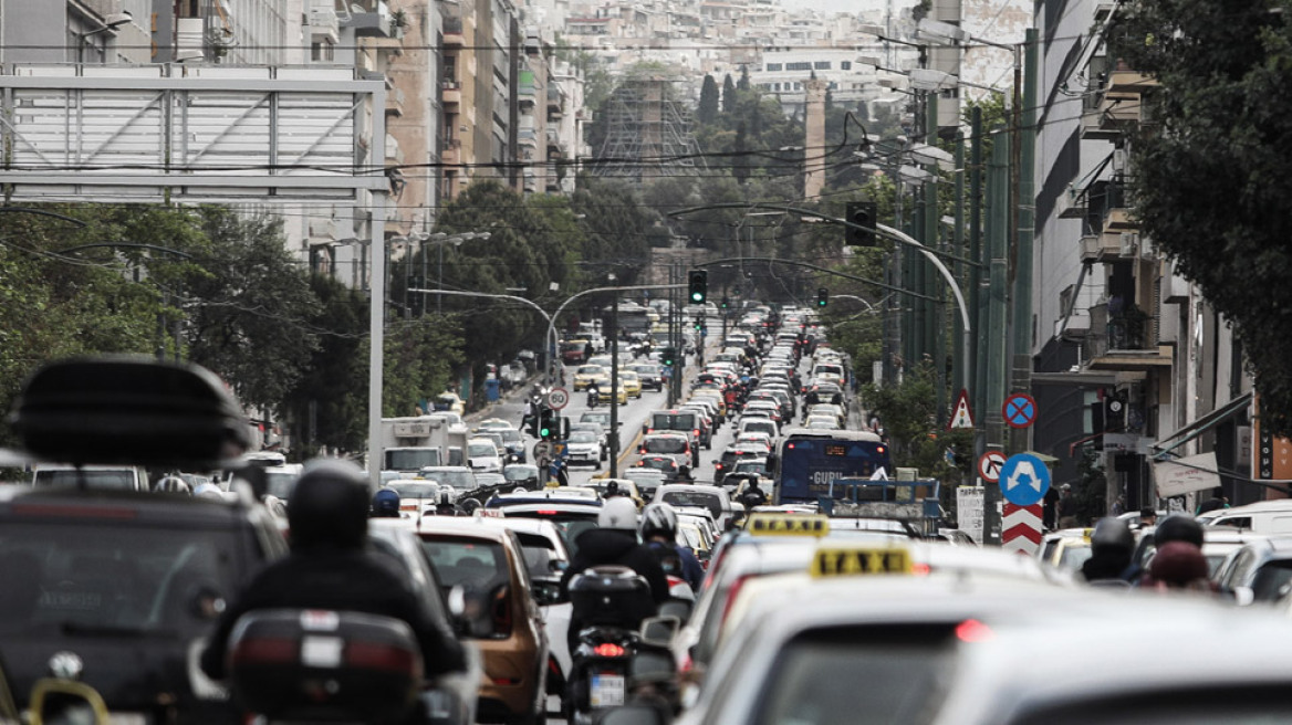 Απεργία ΜΜΜ - Κίνηση στους δρόμους: Μεγάλο μποτιλιάρισμα στο κέντρο - Δείτε live εικόνα