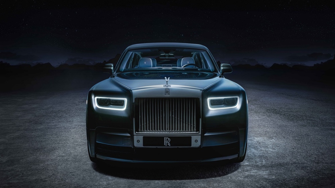 Οι Κινέζοι αγοράζουν Rolls Royce από το κινητό