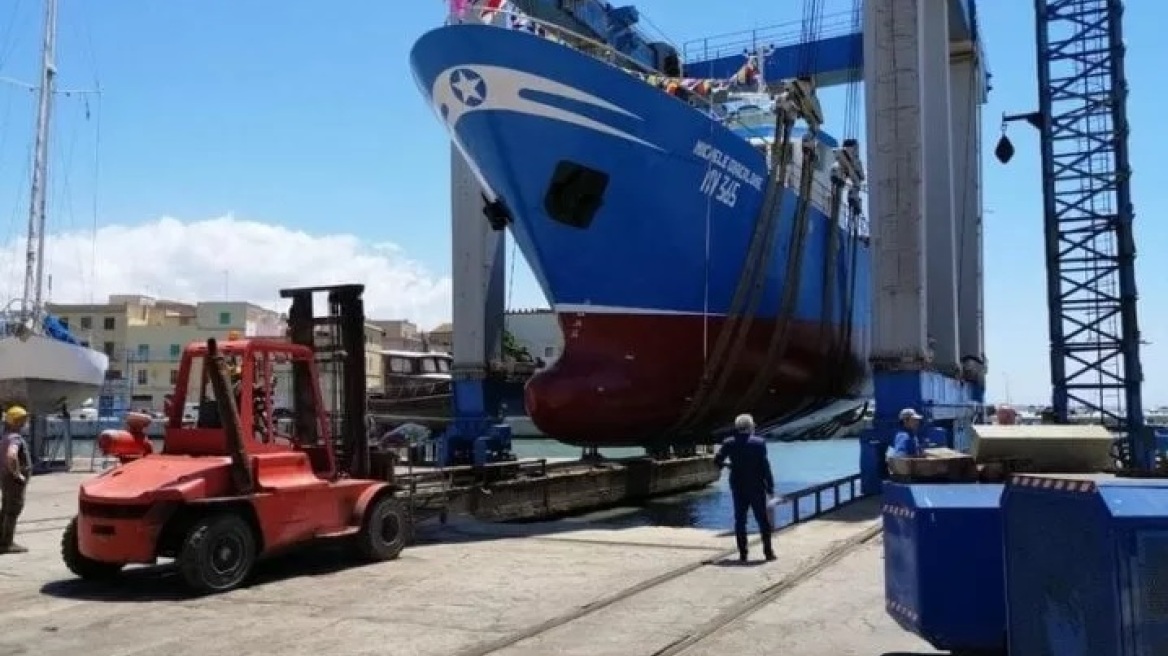 Ιταλικό αλιευτικό εμβολίστηκε από δέκα τουρκικά στα ανοιχτά της Συρίας