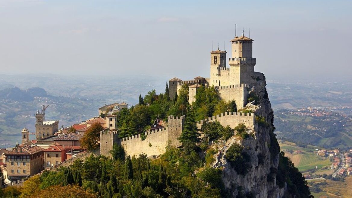 Το Σαν Μαρίνο προσελκύει επισκέπτες με τον εμβολιαστικό τουρισμό