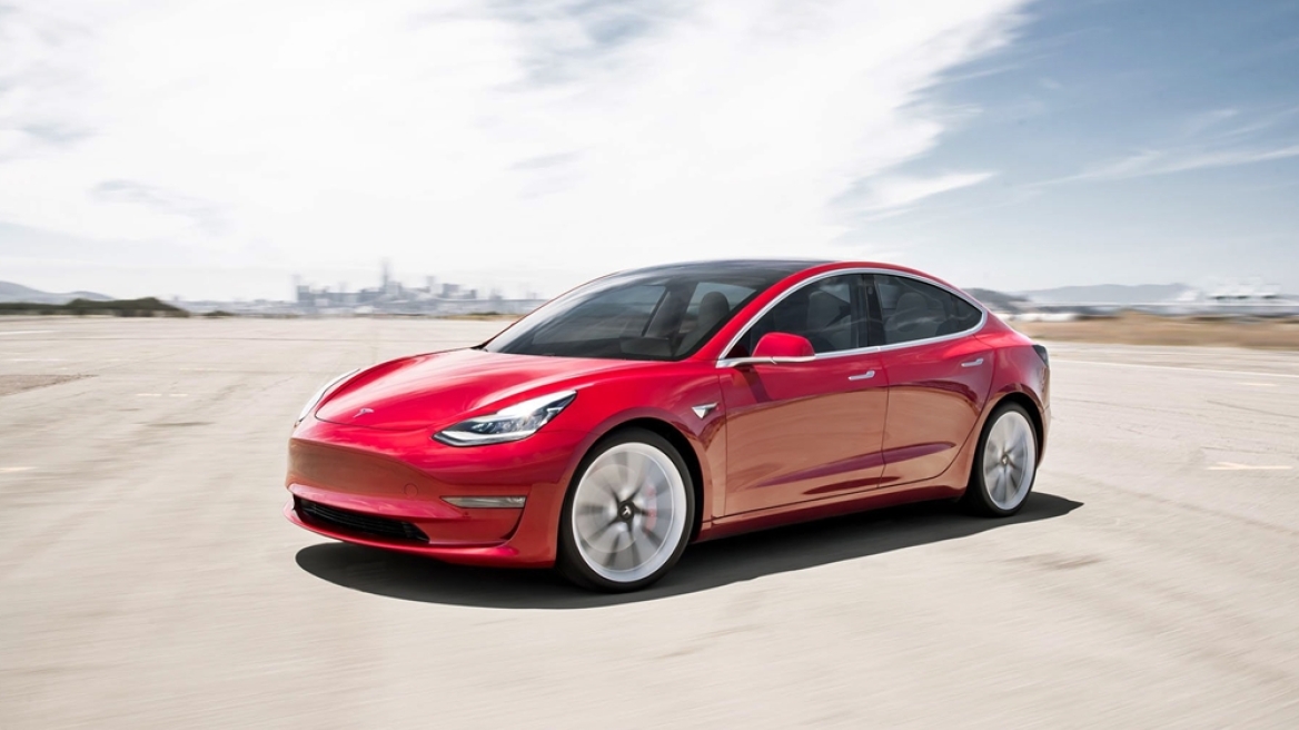 H Tesla κάνει ανακλήσεις για Model 3 και Model Y