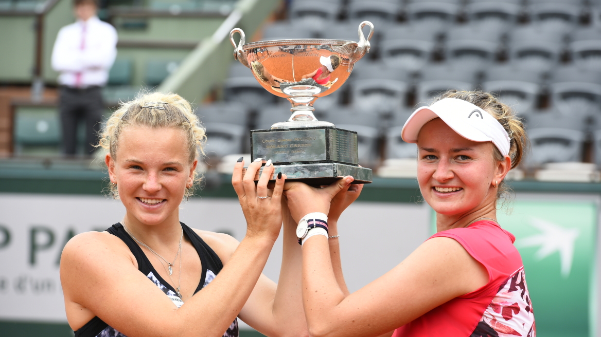 Roland Garros: Το σήκωσε και στο διπλό η Κρεϊτσίκοβα και έγραψε ιστορία!