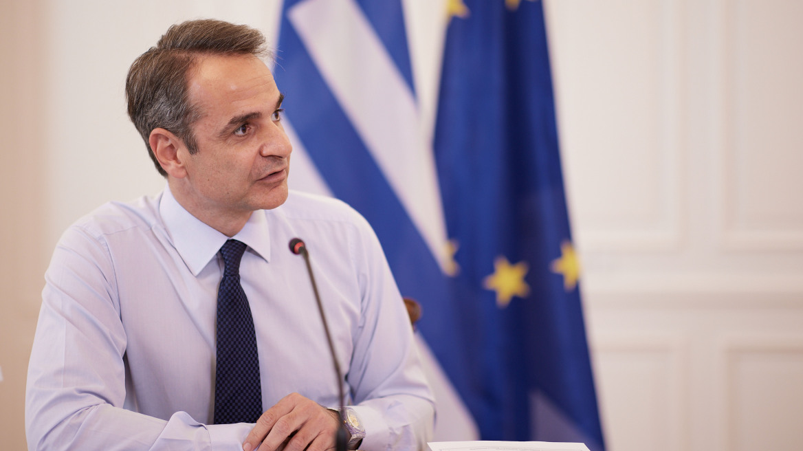 Μητσοτάκης: Οι Πανελλήνιες είναι η γέφυρα προς το πανεπιστήμιο όχι όμως και η μόνη γέφυρα προς την πρόοδο