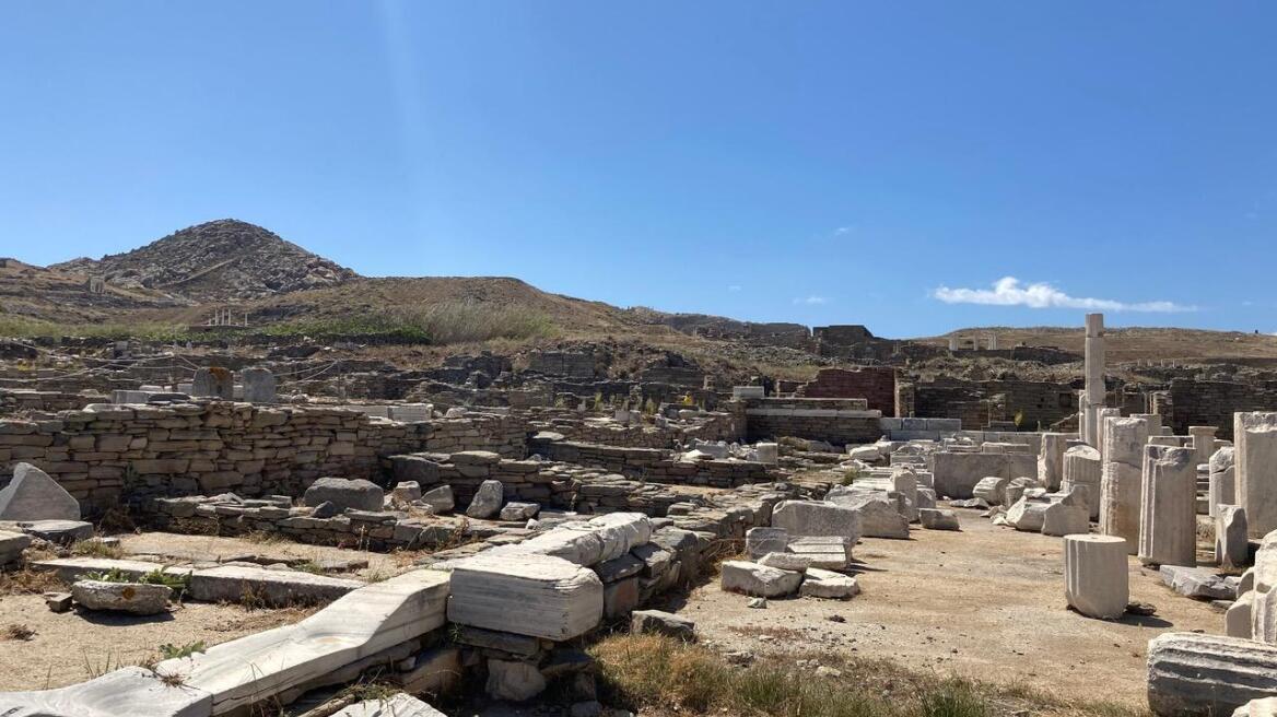 Μια παράσταση για την ελπίδα και την υπομονή στον ιερό χώρο της Δήλου