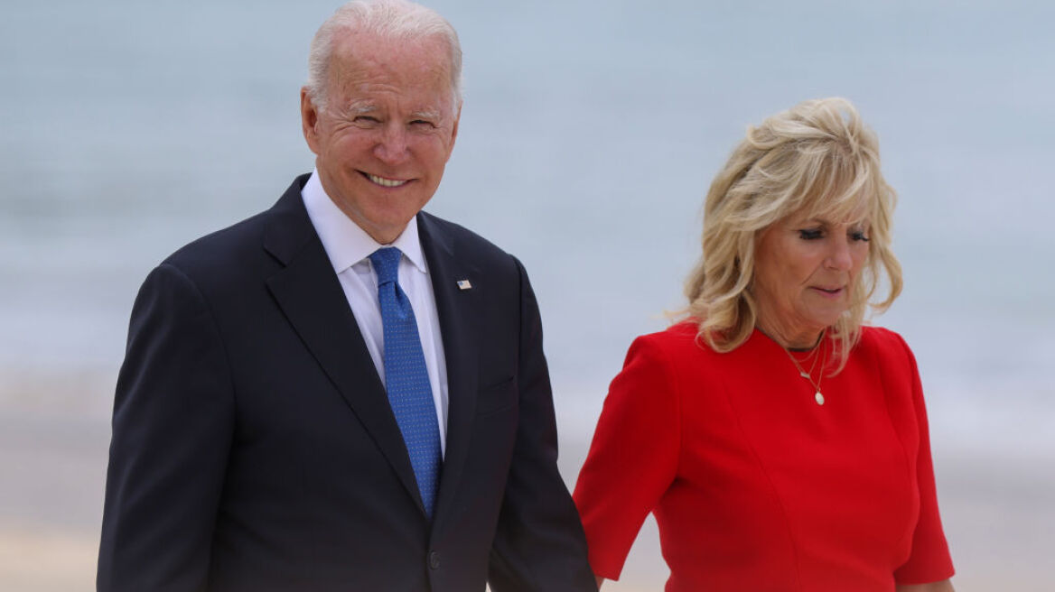 Η Jill Biden είναι μία από εμάς - Δεν προλαβαίνει να δει τον σύζυγό της