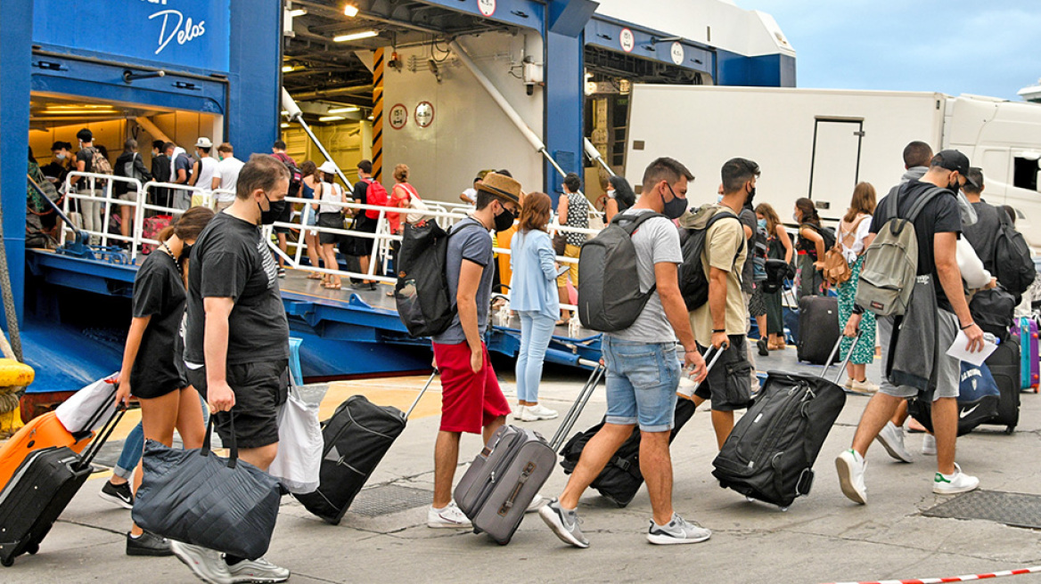 Μετακινήσεις στα νησιά: Από τις 5 Ιουλίου δεν θα ισχύουν τα self test