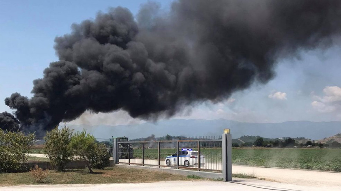 Φωτιά στη Μπαλκούρα Τρικάλων - Καίγεται ποιμνιοστάσιο