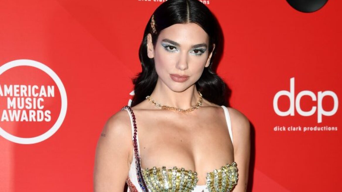 Η Dua Lipa θα είναι η πρωταγωνίστρια της νέας σειράς ταινιών του Μάθιου Βων 