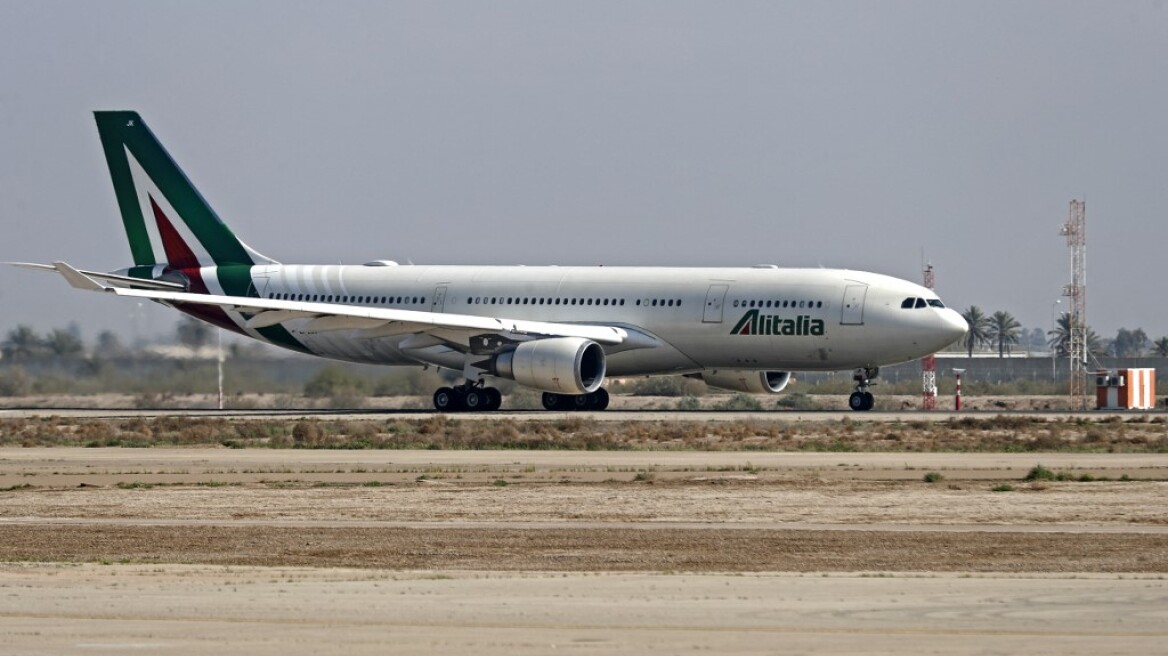 Ιταλία: «Λουκέτο» στην Alitalia τον Οκτώβριο - Αντιδρούν τα συνδικάτα