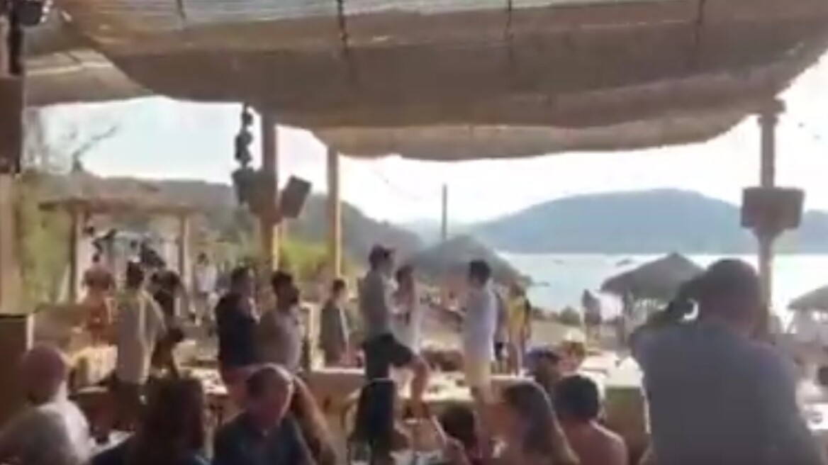 Lockdown στη Μύκονο: «Εκκλησία» τα beach bar μετα το μέτρο απαγόρευσης της μουσικής - Δείτε βίντεο