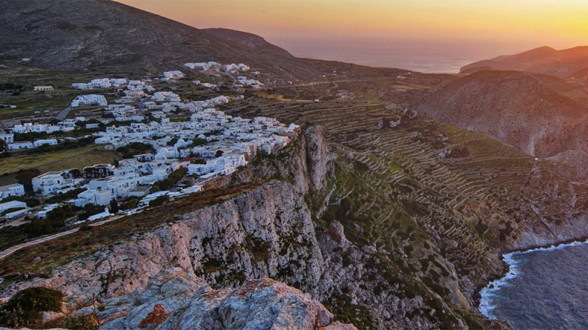 Θρίλερ με τη νεκρή κοπέλα στη Φολέγανδρο - Αναζητούν τον φίλο της