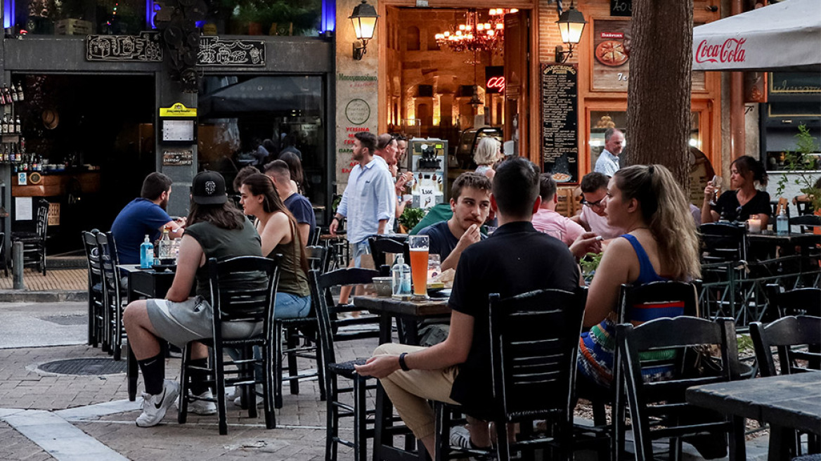 Κορωνοϊός: Έπεσε το Rt - Τα μέτρα τελικά αποδίδουν