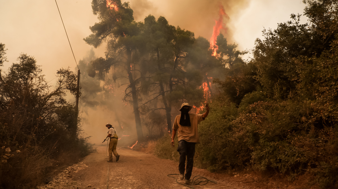 Στην Ελλάδα 120 πυροσβέστες από την Ουκρανία