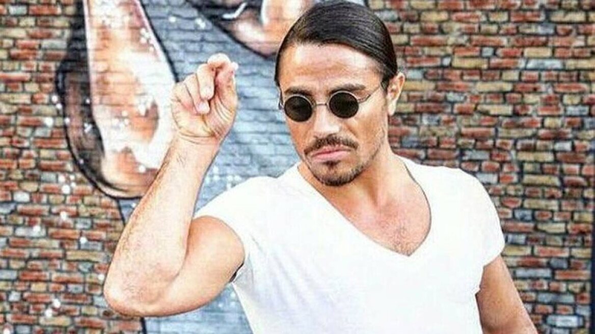 Ο Salt Bae γιόρτασε τα γενέθλιά του υπό τoυς ήχους του Αντρέα Μποτσέλι