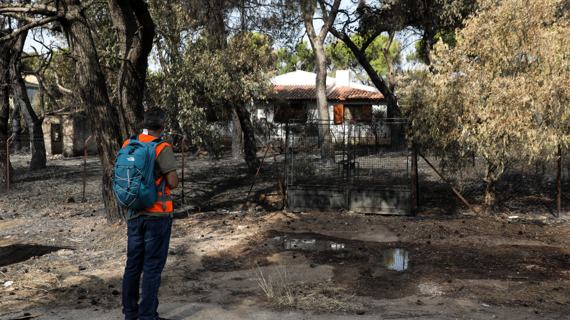 Φωτιές στην Ελλάδα - Αποζημιώσεις: Πότε ξεκινούν οι αιτήσεις, πώς θα δοθούν τα ποσά - Η διαδικασία