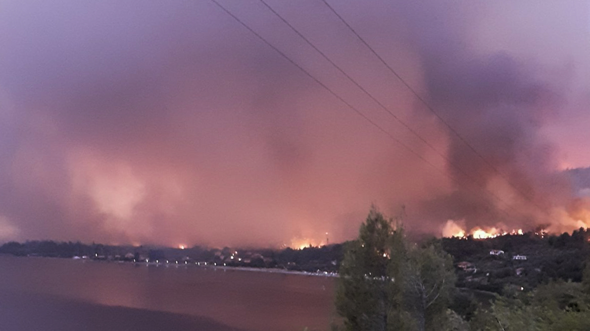 Βόρεια Εύβοια: Τραγική η κατάσταση μετά το πέρασμα της πύρινης λαίλαπας - Εννέα στους δέκα τουρίστες ακυρώνουν τις κρατήσεις τους