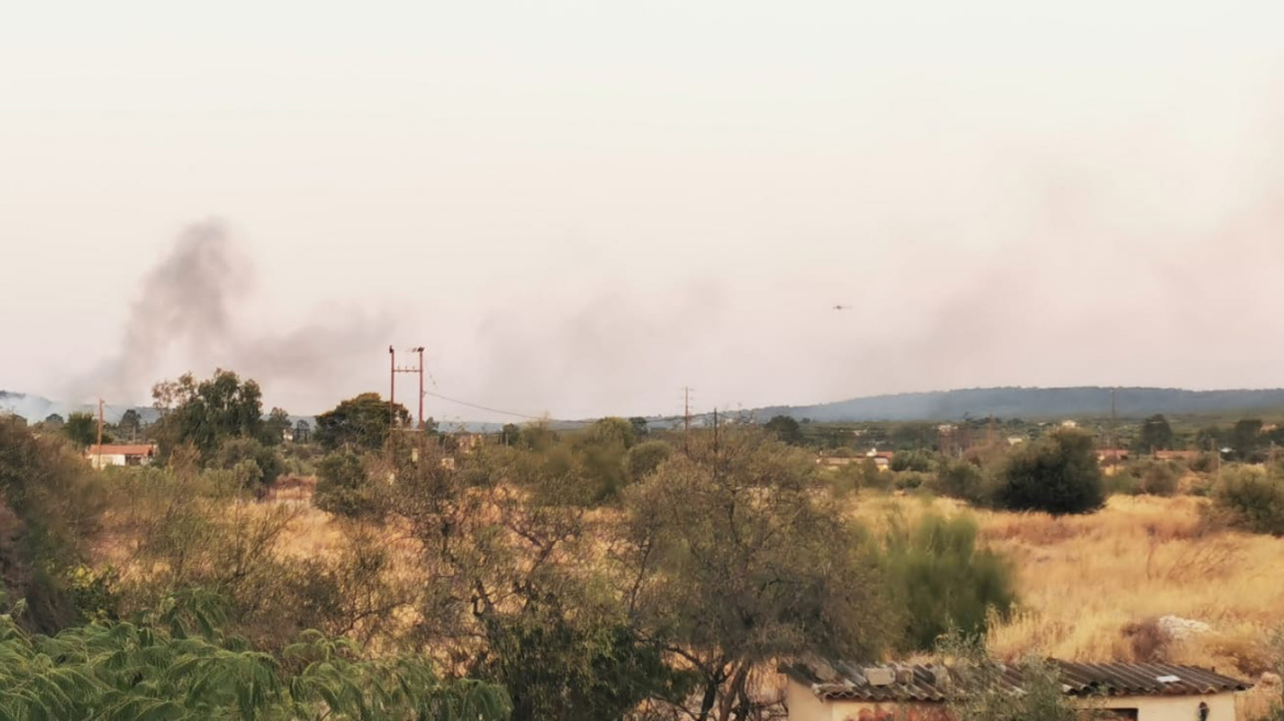 Φωτιά στο Λουτράκι: Οριοθετήθηκε το πύρινο μέτωπο