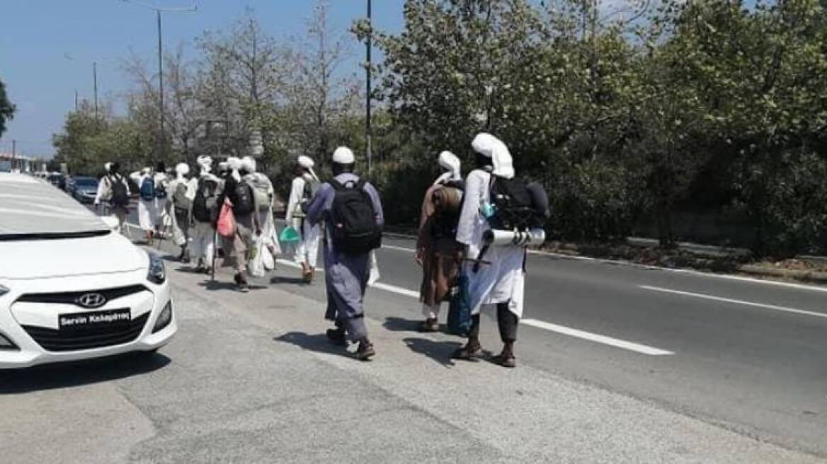 Καλαμάτα: Τους πέρασαν για... Ταλιμπάν - Τελικά ήταν μουσουλμάνοι τουρίστες