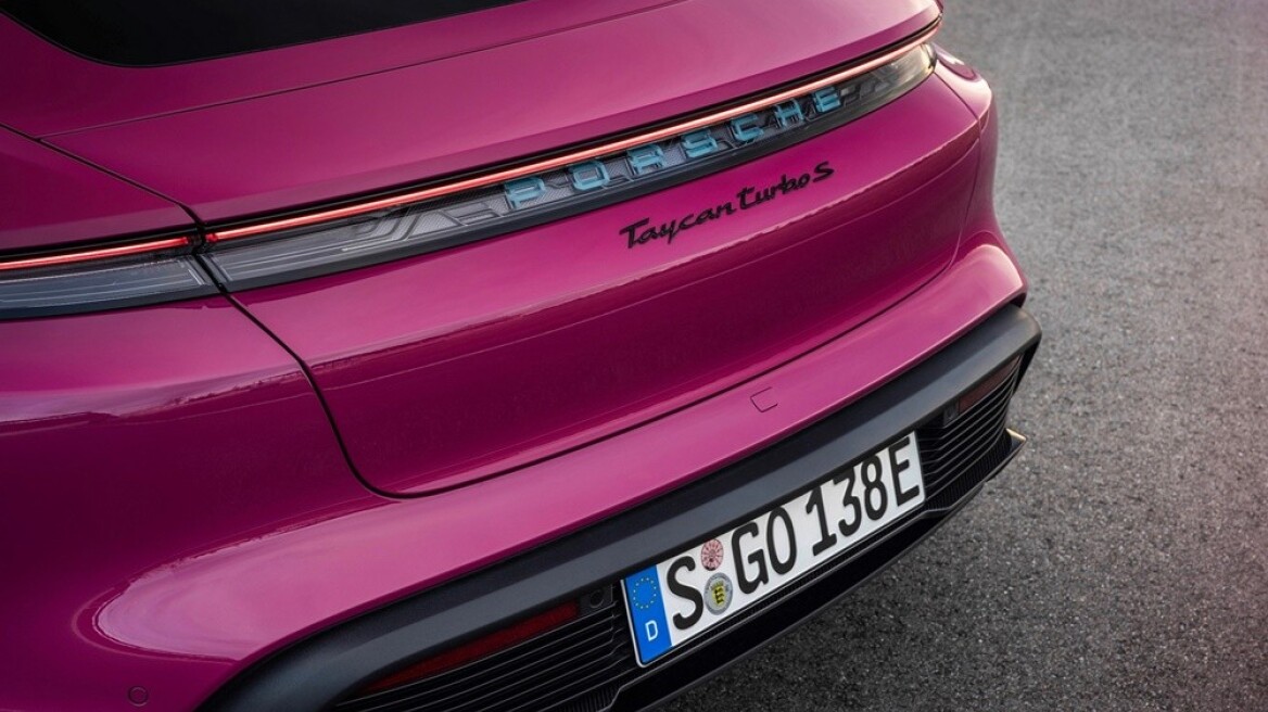 Αυτές είναι οι αλλαγές της ανανεωμένης Porsche Taycan (2022)