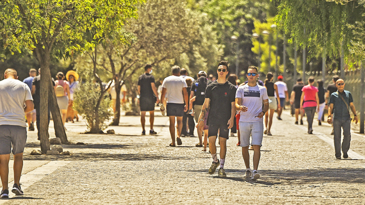 Στα 2.343 τα νέα κρούσματα - Ανεμβολίαστοι οι 309 από τους 338 διασωληνωμένους