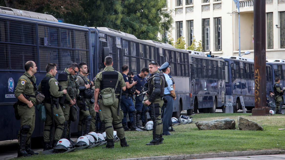 ΔΕΘ: Συναγερμός στην ΕΛ.ΑΣ - Στήνει τείχος για τους αντιεμβολιαστές