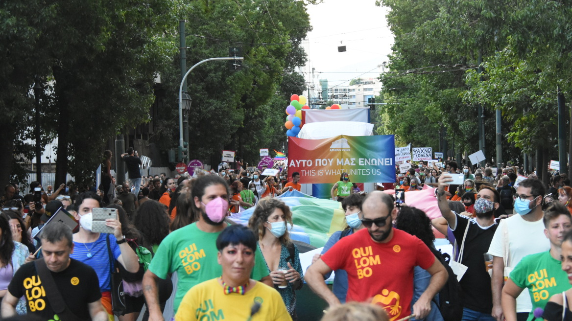 Ολοκληρώθηκε η παρέλαση του Athens Pride - Βίντεο και φωτογραφίες