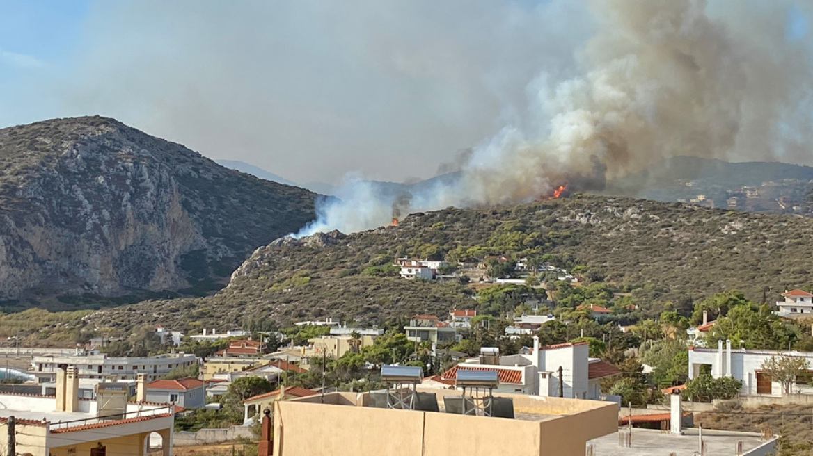 Οριοθετήθηκε η πυρκαγιά στην Κακιά Θάλασσα Κερατέας