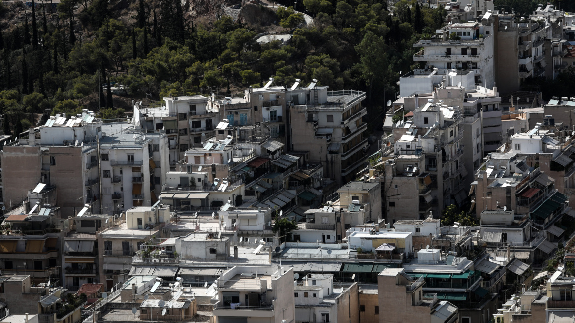 Πλατφόρμα για αδήλωτα τετραγωνικά: Τα ψιλά γράμματα της νέας ρύθμισης για τα ακίνητα