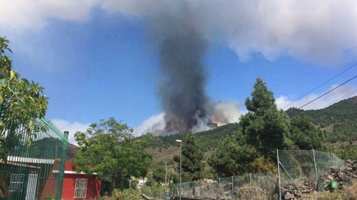 Έλληνας ηφαιστειολόγος παρακολουθεί το ηφαίστειο στη Λα Πάλμα