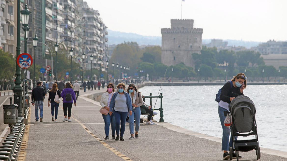 Κορωνοϊός: Ανησυχία για Βόρεια Ελλάδα - Κύμα αντιεμβολιαστών «φρενάρει» την ανάσχεση της πανδημίας