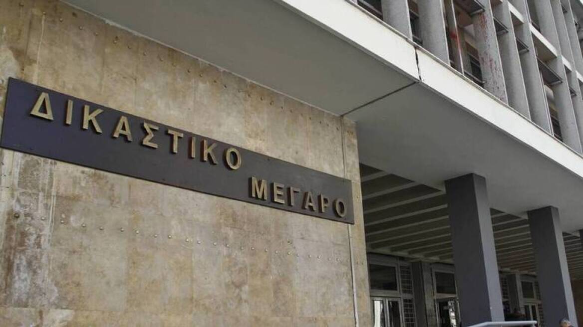 Θεσσαλονίκη: Τηλεφώνημα για βόμβα στα Δικαστήρια