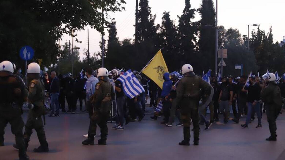 Επίθεση κατά μελών της ΚΝΕ στη Θεσσαλονίκη: Στον εισαγγελέα o 30χρονος ακροδεξιός