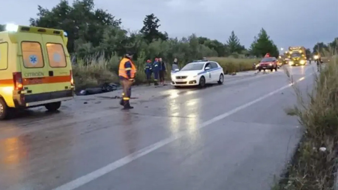 Τροχαίο σοκ στην Πύργου-Πατρών: Νεκρή 26χρονη έγκυος μητέρα, στο νοσοκομείο ο πατέρας και το 5χρονο παιδί τους