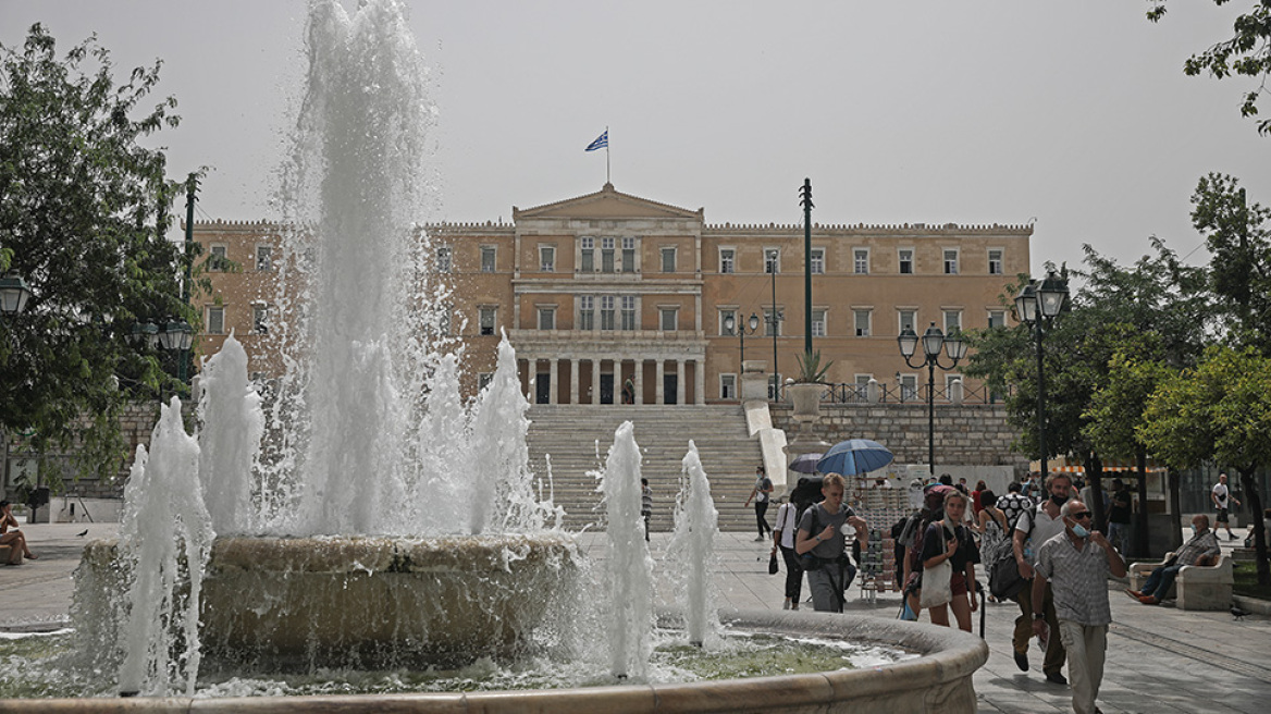 Έρευνα διαΝΕΟσις: Τι λένε οι Έλληνες μετά από 20 μήνες πανδημίας για τον εμβολιασμό των παιδιών και την τρίτη δόση