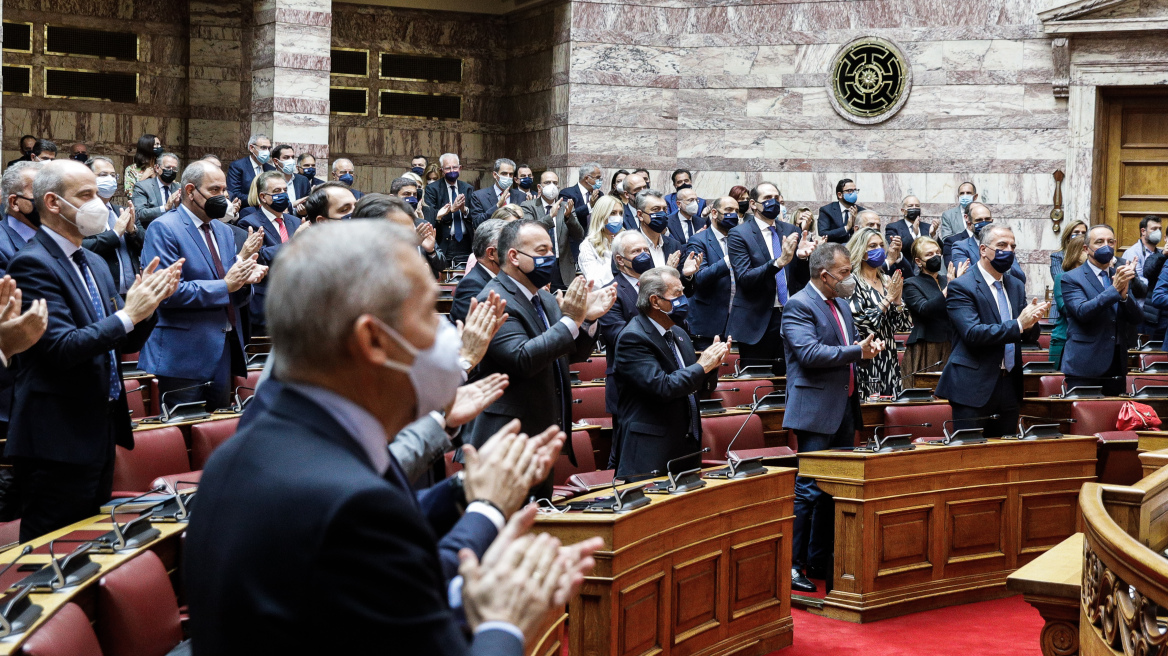 Μητσοτάκης σε βουλευτές ΝΔ: Εκλογές στο τέλος της τετραετίας