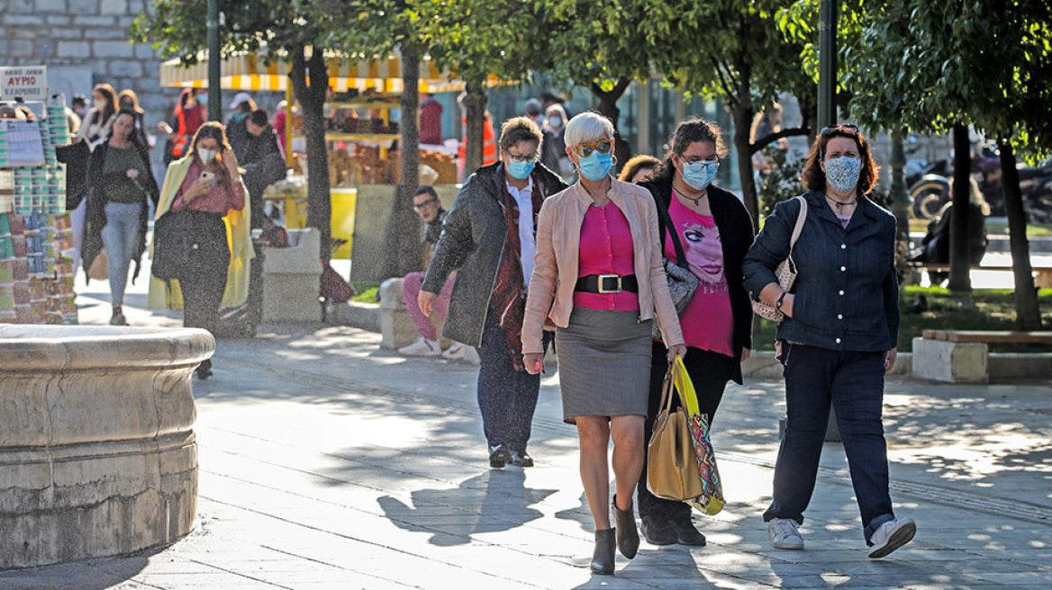 Στα 7.105 τα νέα κρούσματα - 70 θάνατοι, 489 οι διασωληνωμένοι