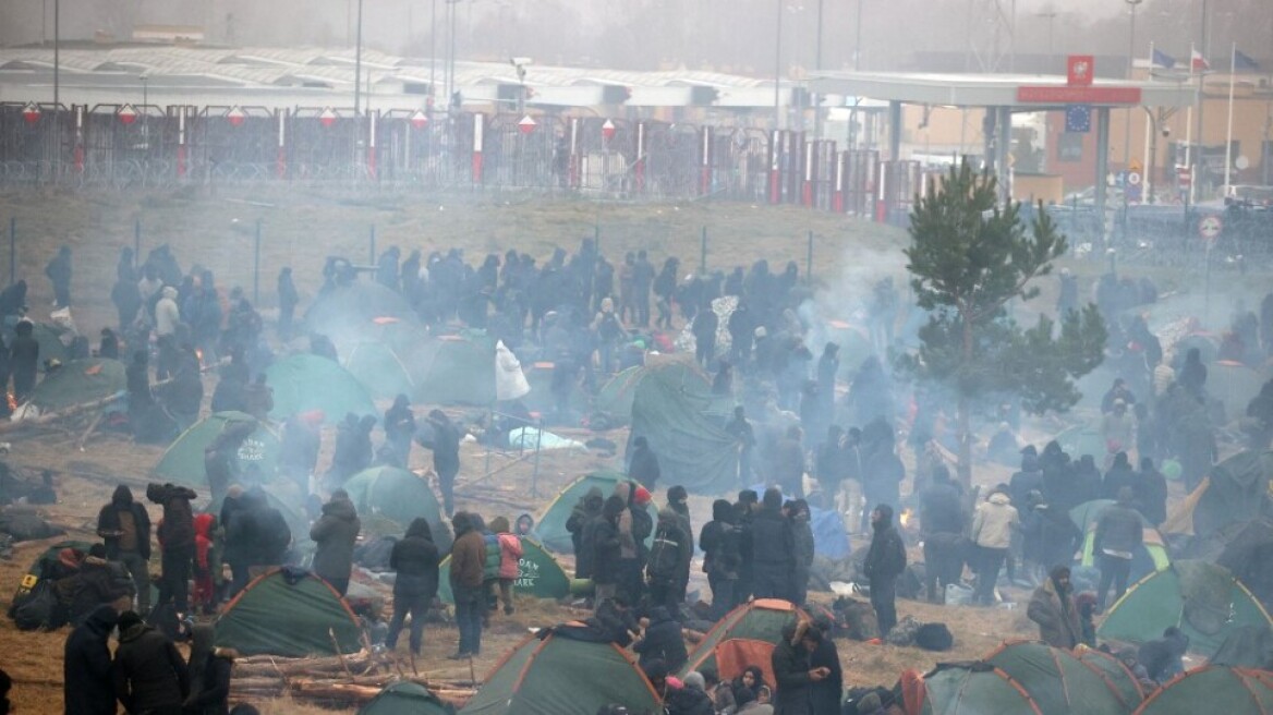 Η Λευκορωσία απομάκρυνε μετανάστες, αβέβαιη η τύχη τους